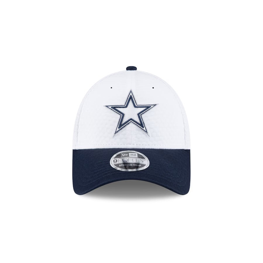 Dallas Cowboys Kids Hat - Training Camp Collection 2-Tone 9Forty Kids NFL Stretch Snapback Cap - New Era